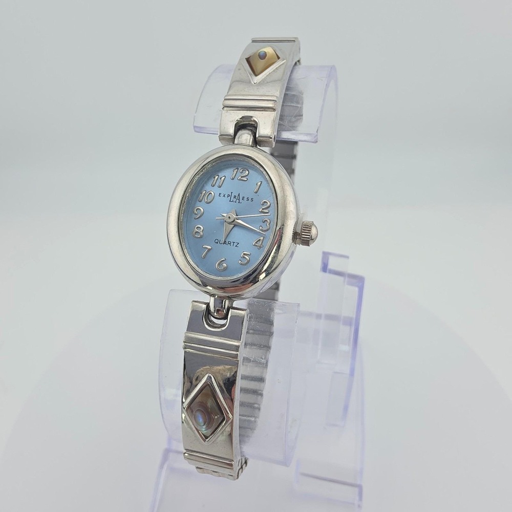 Vintage L.A. EXPRESS Ladies Stretch Watch Abalone Shell Blue Dial Silver Tone 7"